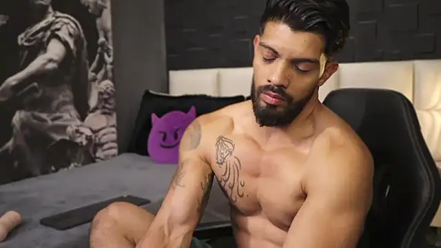 DannSaenz online show from 02-22-25, 05:24