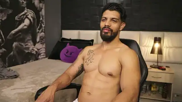 DannSaenz online show from 02-25-25, 05:36