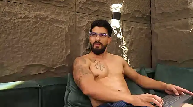 DannSaenz online show from 03-05-25, 05:50