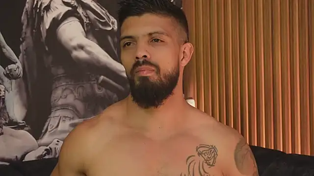 DannSaenz online show from 10-18-25, 02:47