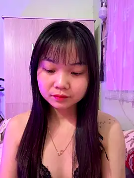 Maeve2k5 online show from 11-30-25, 03:32