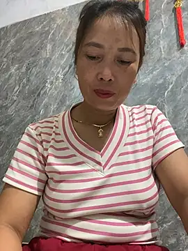 Linaannn online show from 07-19-26, 11:08