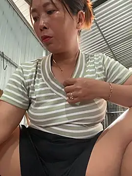 Linaannn online show from 07-24-26, 11:14