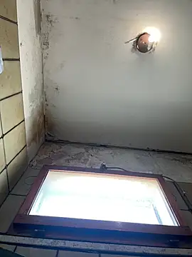 Lilyassjdhz online show from 04-22-26, 01:34