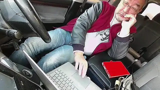 kumao2 online show from 11-20-25, 05:51