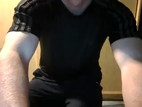 Snapshot of rugbyboy22 chatting on 09-15-25, 05:24 rugbyboy22 online show from 09-15-25, 05:24