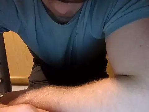 Snapshot of rugbyboy22 chatting on 11-14-25, 07:12 rugbyboy22 online show from 11-14-25, 07:12