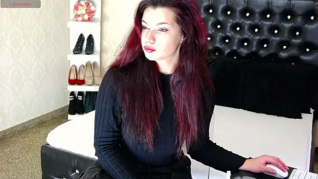 Allisonn223 online show from 10-26-25, 01:28