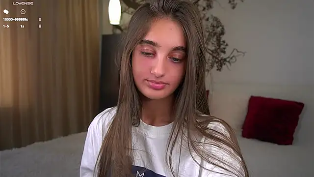 Snapshot of PiquingOgalala chatting on 09-28-25, 01:33 PiquingOgalala online show from 09-28-25, 01:33