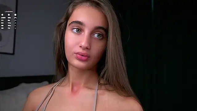 Snapshot of PiquingOgalala chatting on 11-02-25, 01:08 PiquingOgalala online show from 11-02-25, 01:08