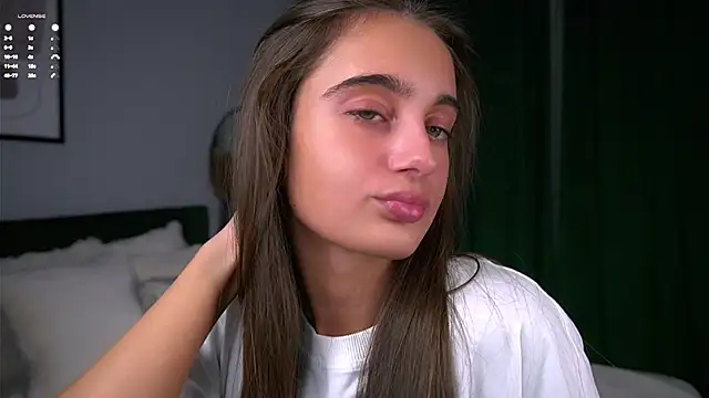 Snapshot of PiquingOgalala chatting on 11-30-25, 01:09 PiquingOgalala online show from 11-30-25, 01:09