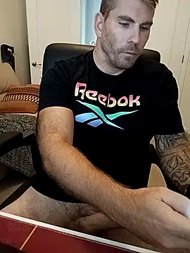 Snapshot of snakecharmer20000 chatting on 09-10-25, 04:29 snakecharmer20000 online show from 09-10-25, 04:29