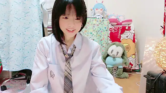 renapiyon8182 online show from 01-11-25, 07:27