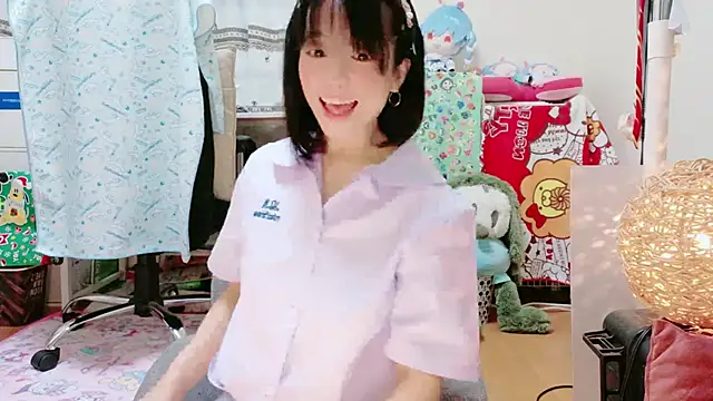 renapiyon8182 online show from 01-27-25, 07:03