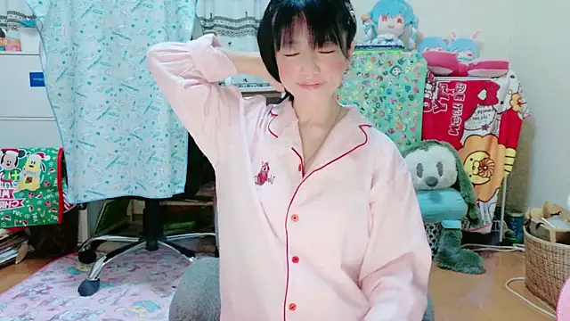 renapiyon8182 online show from 03-10-25, 07:29