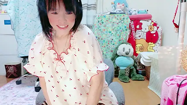 renapiyon8182 online show from 03-21-25, 07:35