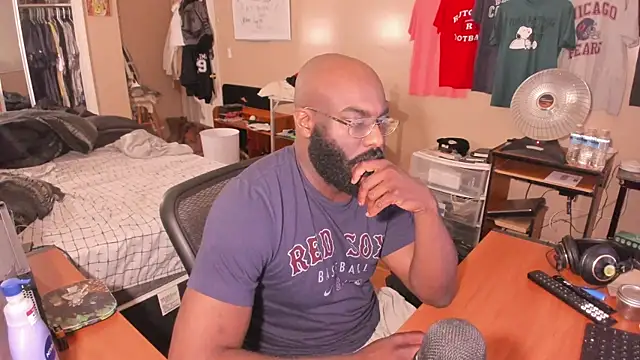 MrChuckDailyXXX online show from 11-22-25, 02:10