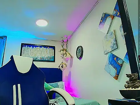 Adil aminn online show from 11-06-25, 07:04