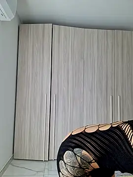 Snapshot of EileX_official chatting on 11-11-25, 08:03 EileX official online show from 11-11-25, 08:03