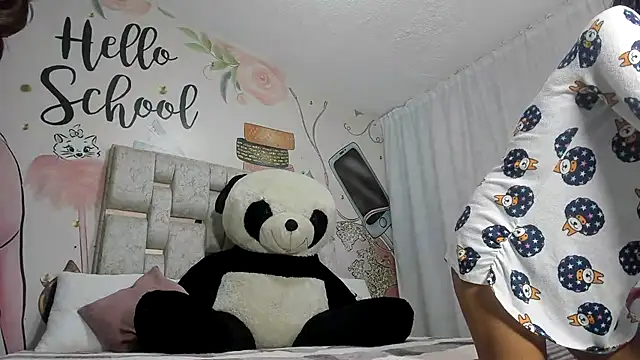 EMMA SWEETT1 online show from 01-18-25, 12:26