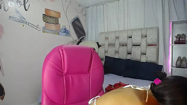 EMMA SWEETT1 online show from 10-06-25, 12:46