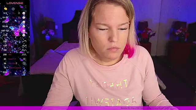 EVAshinyGIRL online show from 12-13-24, 10:30