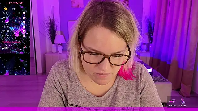 EVAshinyGIRL online show from 01-14-25, 07:59