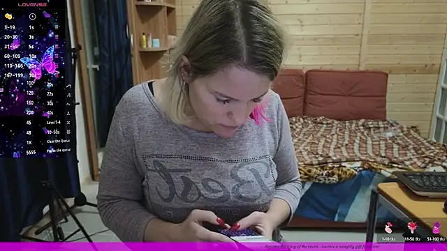 EVAshinyGIRL online show from 01-15-25, 04:54