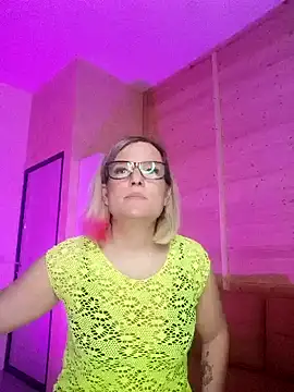 EVAshinyGIRL online show from 03-02-25, 01:49