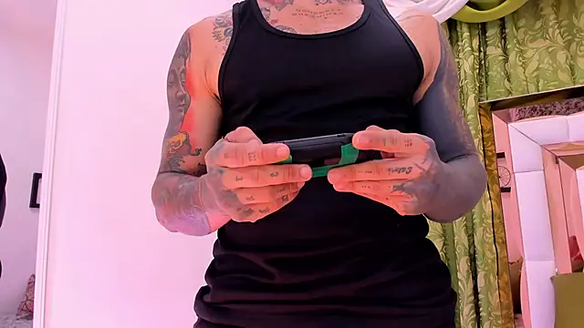 Snapshot of dilan_scootk_ chatting on 12-14-25, 11:26 dilan scootk online show from 12-14-25, 11:26