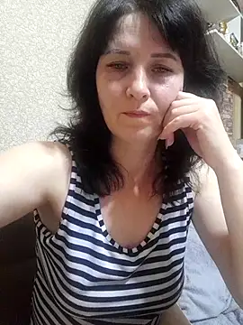 MriaLove31 online show from 11-15-25, 05:53