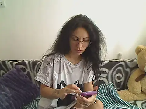 Emmatoo online show from 04-04-26, 10:24