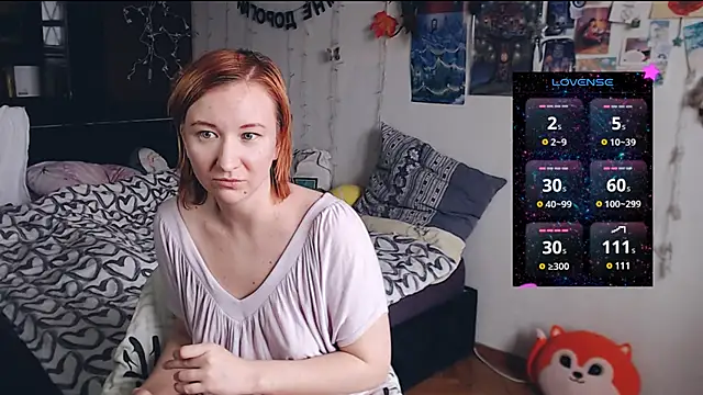 Snapshot of licentia__poetica chatting on 02-11-25, 10:26 licentia poetica online show from 02-11-25, 10:26