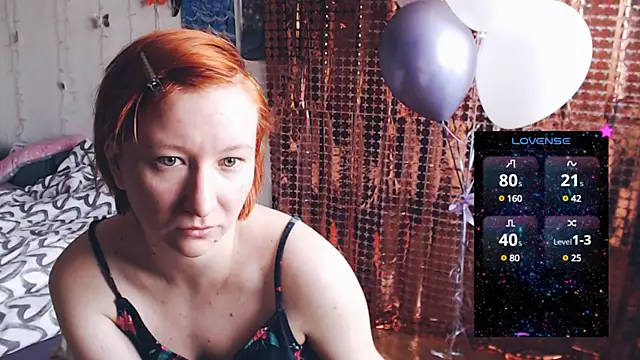 Snapshot of licentia__poetica chatting on 02-22-25, 10:40 licentia poetica online show from 02-22-25, 10:40