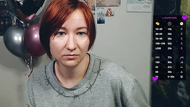 Snapshot of licentia__poetica chatting on 02-18-26, 06:15 licentia poetica online show from 02-18-26, 06:15