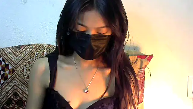 Snapshot of lusty_luxmi chatting on 02-21-25, 05:42 lusty luxmi online show from 02-21-25, 05:42