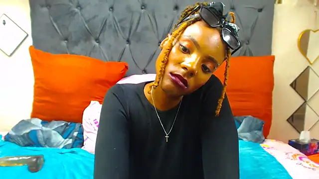 Snapshot of SAVAGExBOO chatting on 03-06-25, 01:16 SAVAGExBOO online show from 03-06-25, 01:16