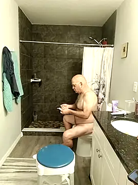 Snapshot of lou63ponce chatting on 01-06-25, 01:19 lou63ponce online show from 01-06-25, 01:19