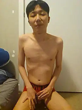 yuyu48201 online show from 01-08-26, 07:43