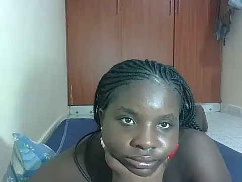 hotebbbyy online show from 03-27-26, 01:44