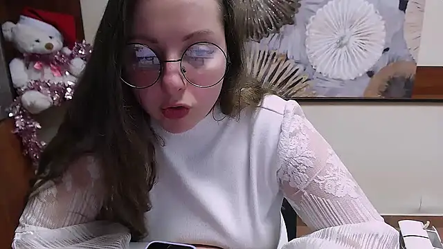  Annabelle Lee online show from 12-19-24, 01:51