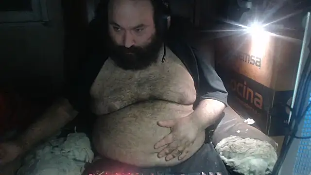 hairyhulk online show from 06-05-26, 11:32