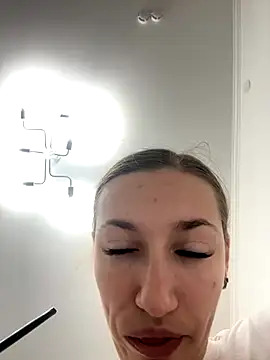 KateRedgar online show from 11-09-25, 12:58