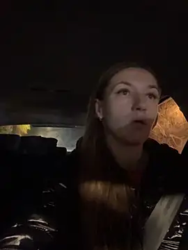 KateRedgar online show from 11-10-25, 04:17