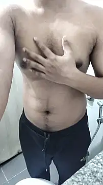 hottboy 39 online show from 03-31-26, 11:49