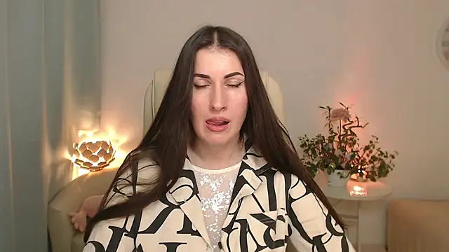 MaryMalory11 online show from 02-12-26, 03:51