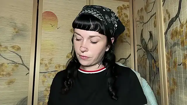 Snapshot of Marcelinegoddess chatting on 06-22-26, 03:58 Marcelinegoddess online show from 06-22-26, 03:58