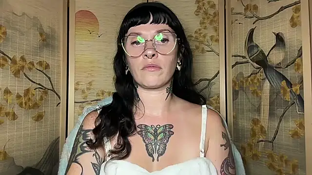 Snapshot of Marcelinegoddess chatting on 07-19-26, 04:16 Marcelinegoddess online show from 07-19-26, 04:16