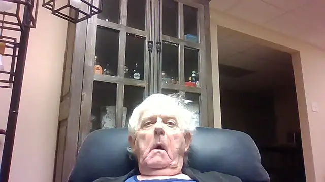 bootlegmanz online show from 04-26-26, 06:44