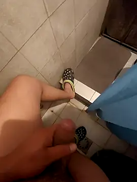 josue2524 online show from 04-22-26, 02:47